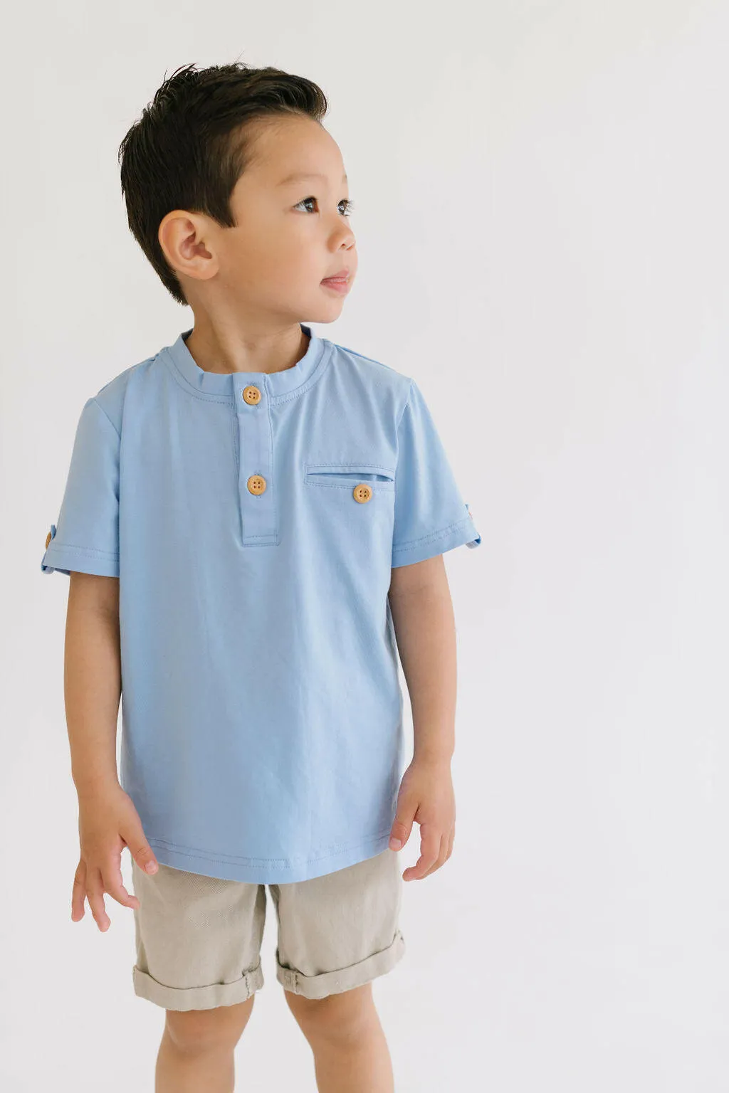 Alex Tee in Baby Blue