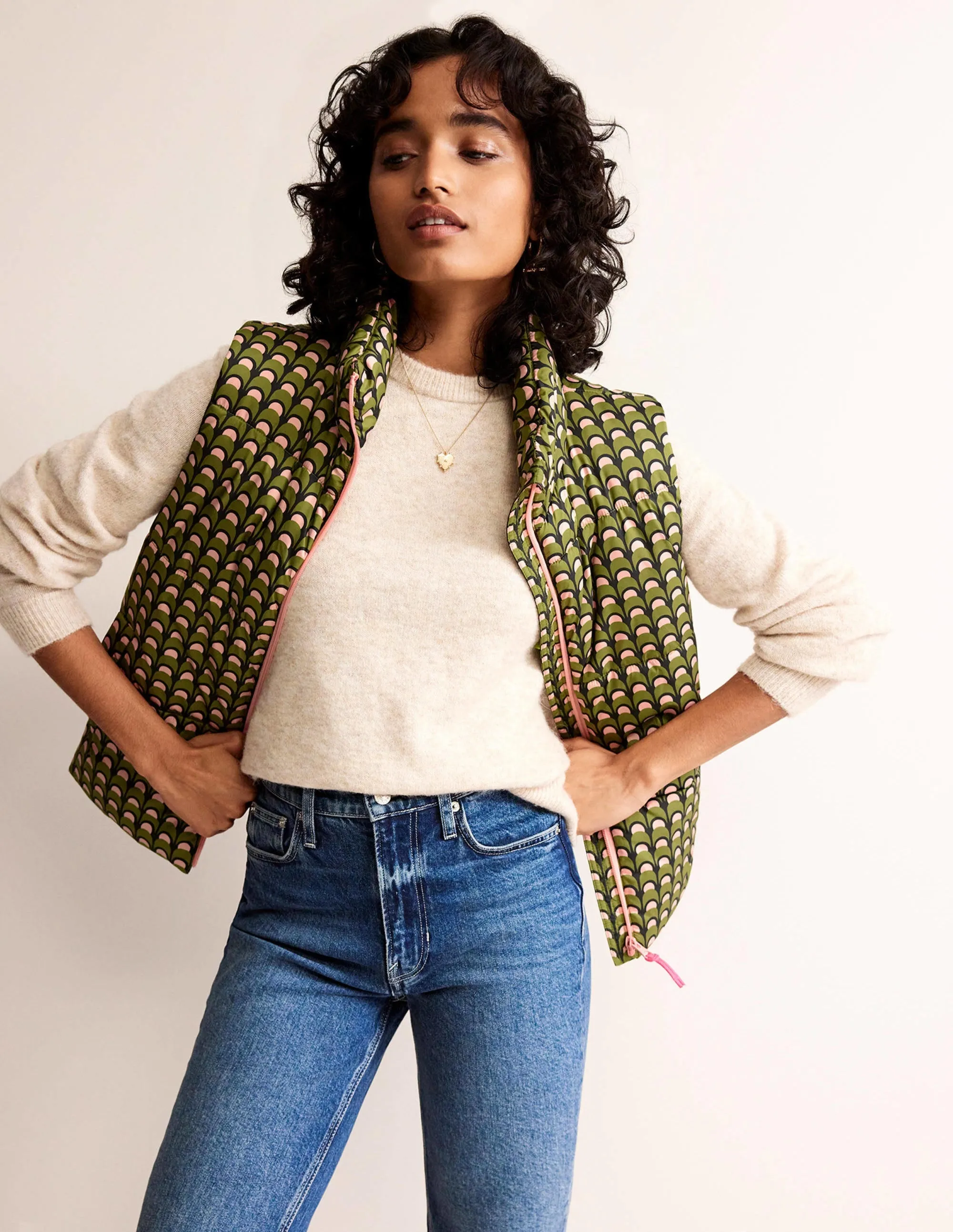 Fife Quilted Gilet-Chalky Pink, Geo Charm