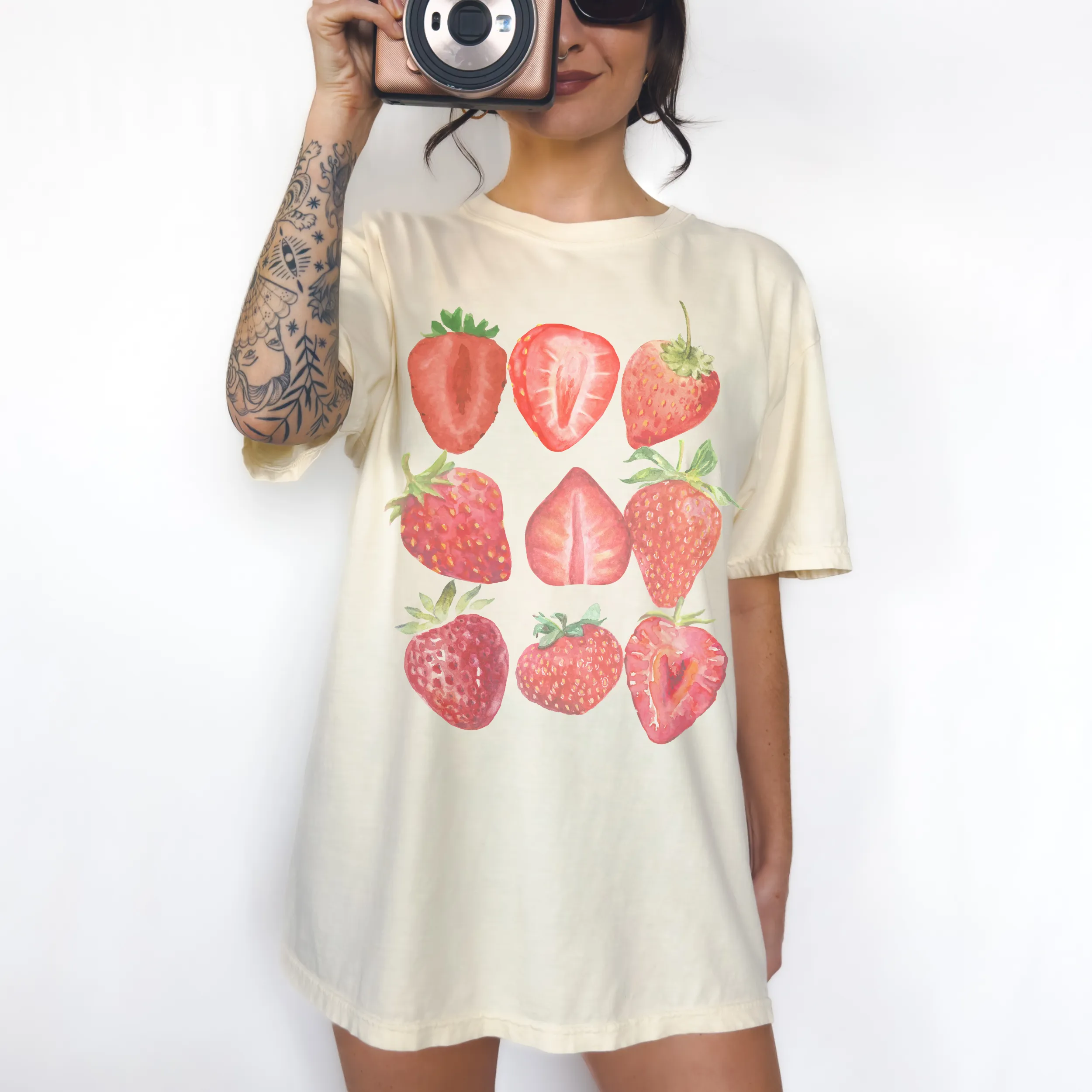 Retro Strawberries Comfort Colors® T-Shirt, T-Shirt Dress, Faded Graphic Design Tee, Oversized print, BOHO, T-Shirt, Gift for Mom